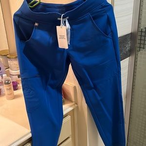 FIGS Zamora Jogger Scrub Pants